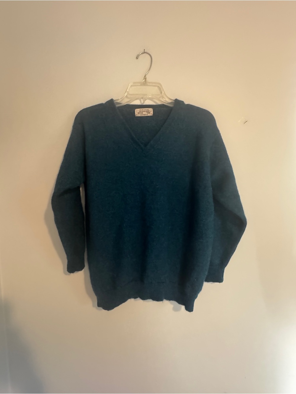 Passeri Alpaca Women's V-Neck Sweater in Deep Teal- Large